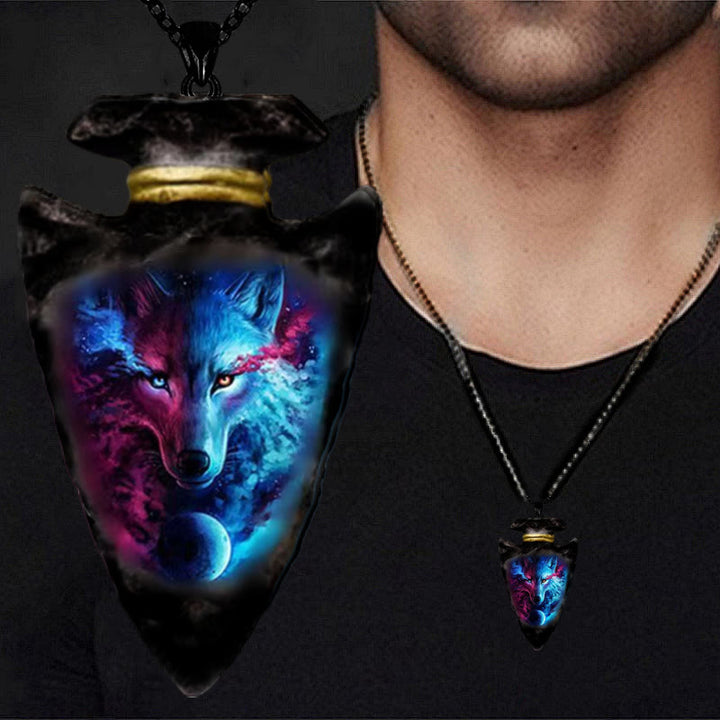 FREE Today: Arrowhead Faith Wolf King Necklace