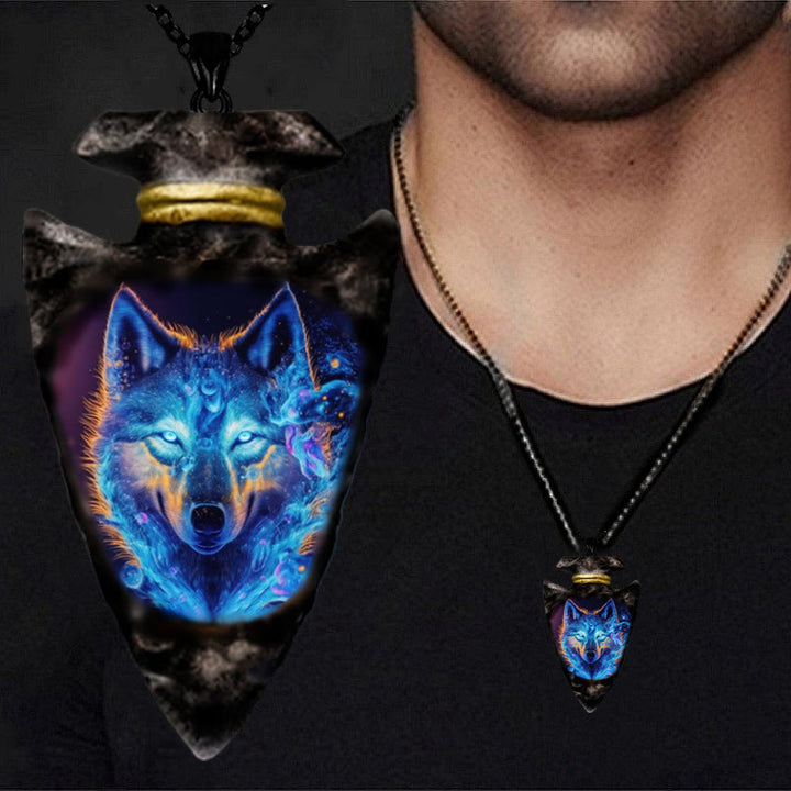 FREE Today: Arrowhead Faith Wolf King Necklace