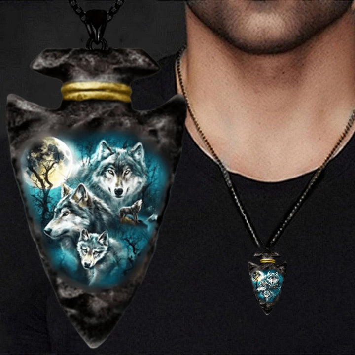 FREE Today: Arrowhead Faith Wolf King Necklace