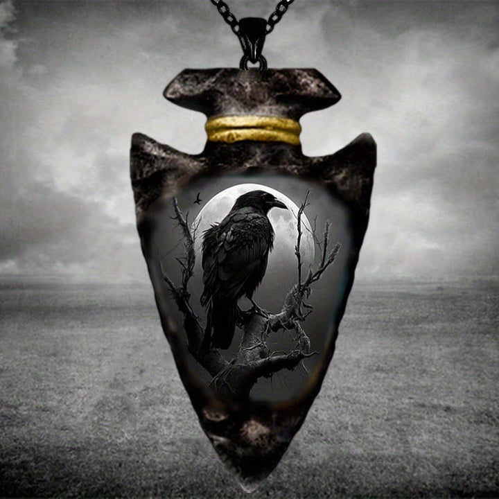 FREE Today: Arrowhead Faith Wolf King Necklace