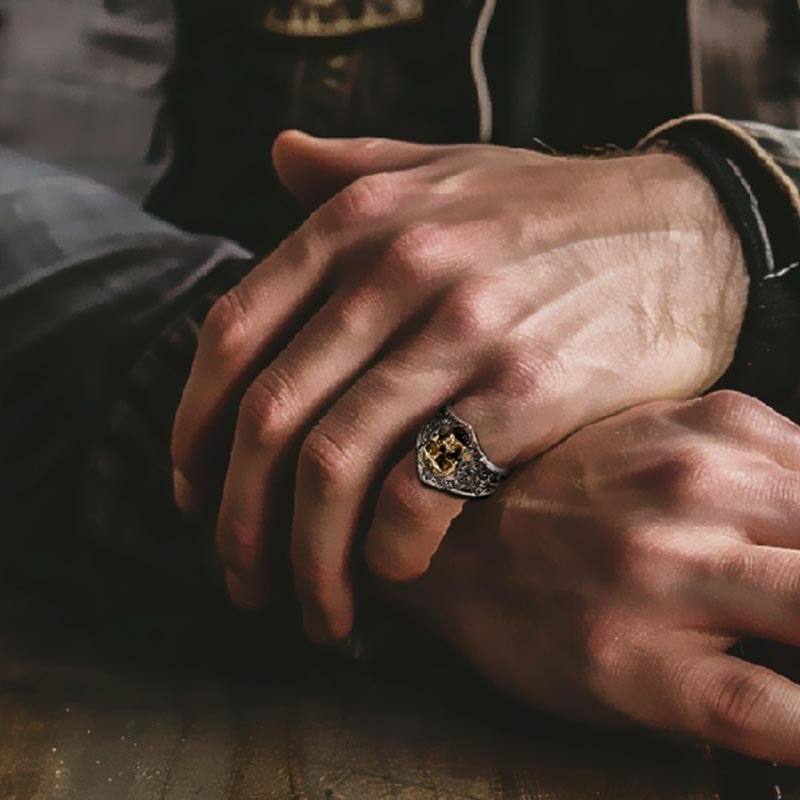 WorldNorse Handcrafted 925 Silver Gothic Skull Engraved Ring - image 2