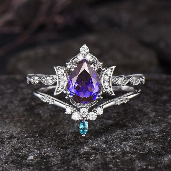 WorldNorse Moonspire Of Freyja Triple Moon Amethyst Ring - image 5