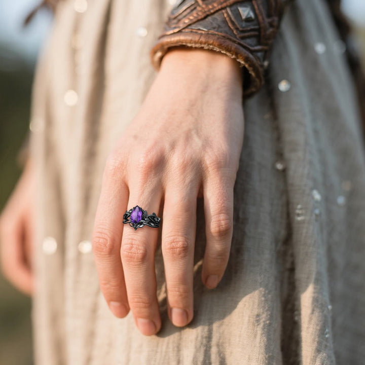 FREE Today: Drop of Yggdrasil Two Piece Ring Set