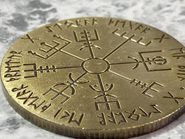 WorldNorse Viking Vegvisir Compass Lucky Coin - image 7