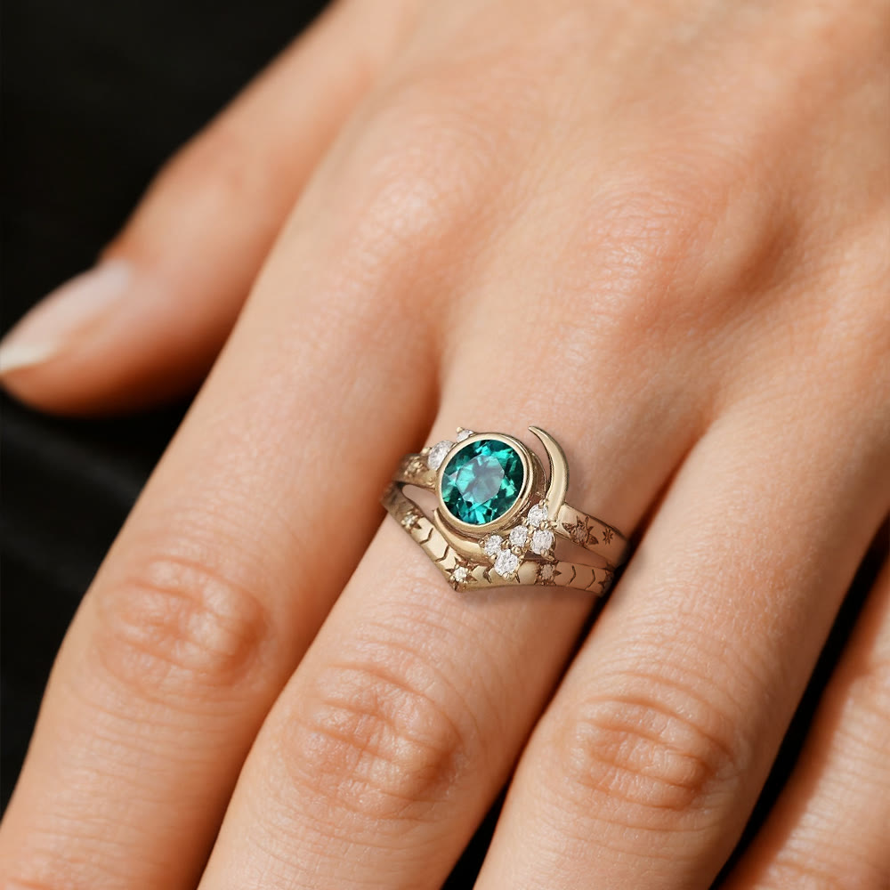 FREE Today: Moonlit Star Emerald Ring Set - image 1
