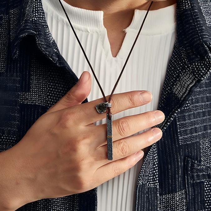 WorldNorse Handcrafted 999 Silver Artisan Volcanic-Textured Gold-Streak Necklace - image 4