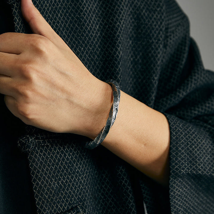 WorldNorse Handcrafted 999 Silver Engraved Coin Bracelet - image 6