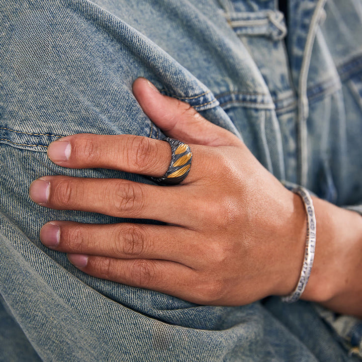 WorldNorse Handcrafted 999 Silver Ember Streak Textured Ring - image 9