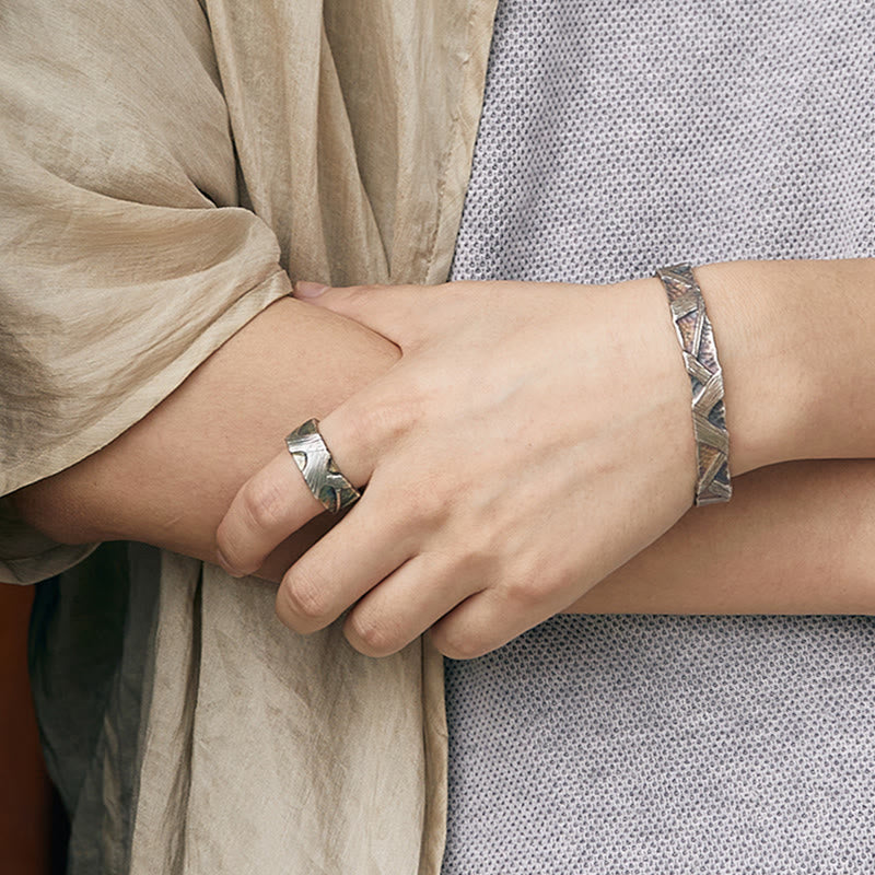 WorldNorse 999 Sterling Silver Prismatic Fracture Texture Ring - image 1