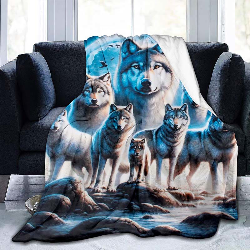 WorldNorse Wolf Kin Frost Moon Crag Stream Blanket - Wolves - 150x200cm - image 0