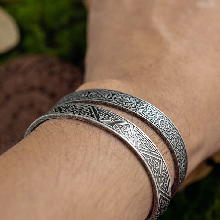 WorldNorse Tooled Interlace Celtic Knot Bracelet - image 1