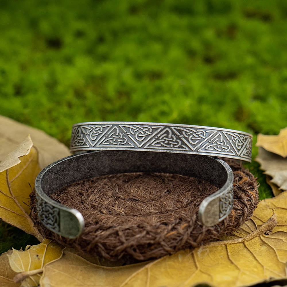 WorldNorse Tooled Interlace Celtic Knot Bracelet - image 7
