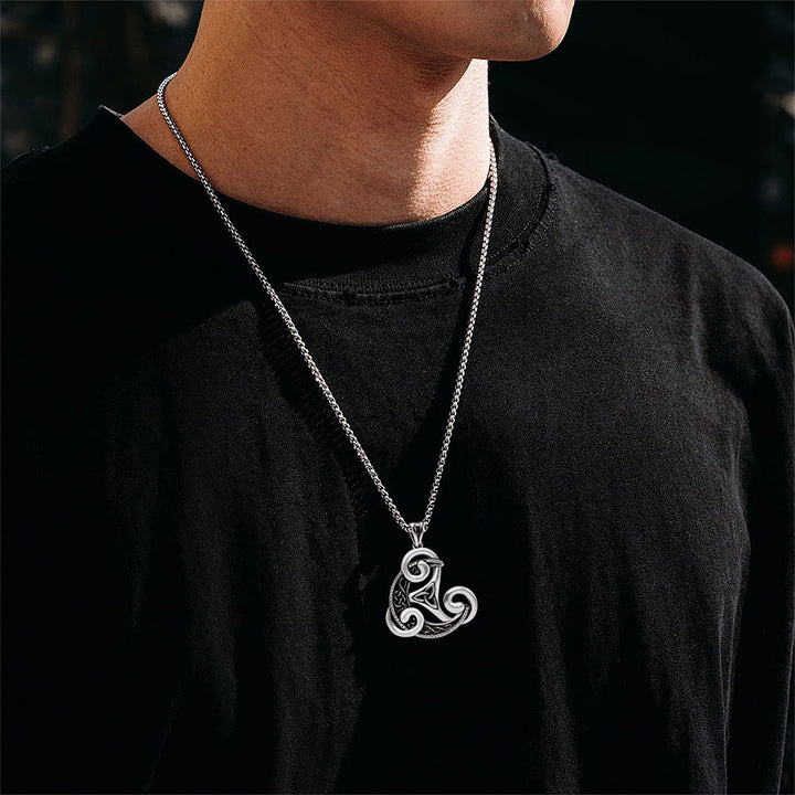 WorldNorse Ancient Celtic Spiral Triquetra Necklace - image 4