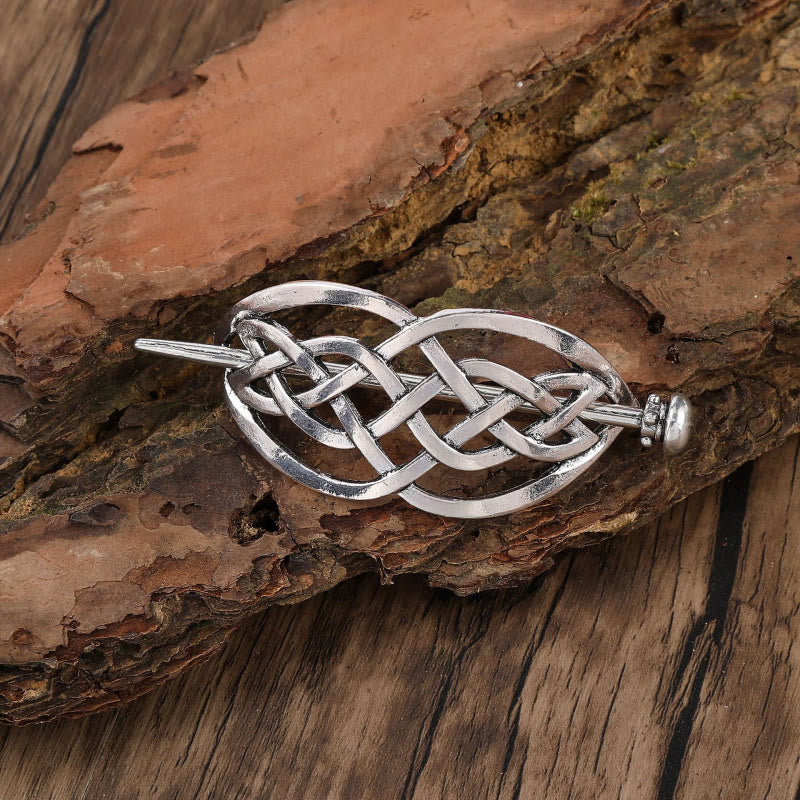 WorldNorse Nordic Oval Celtic Knot Hairpin - Round - image 1