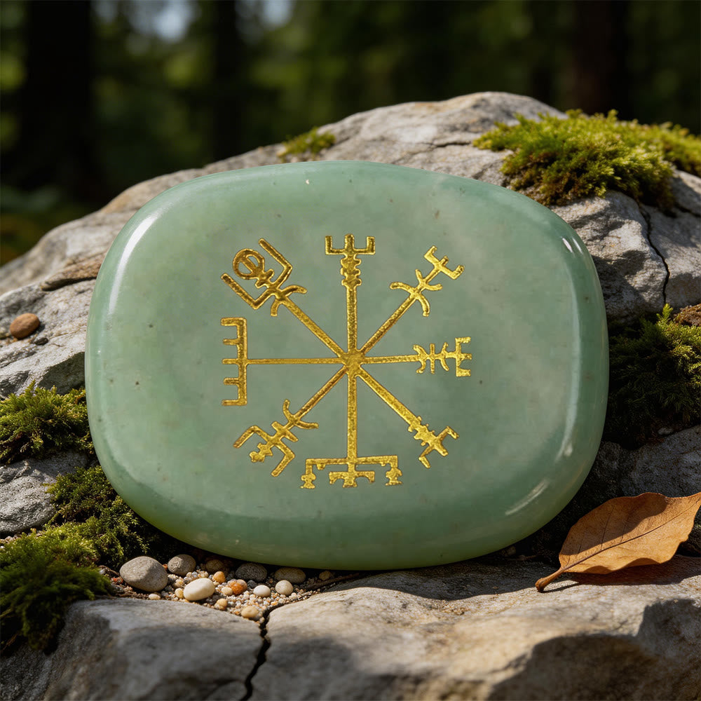 WorldNorse Vegvisir Compass Guidance Rune Crystal Decor - Green Aventurine - image 1