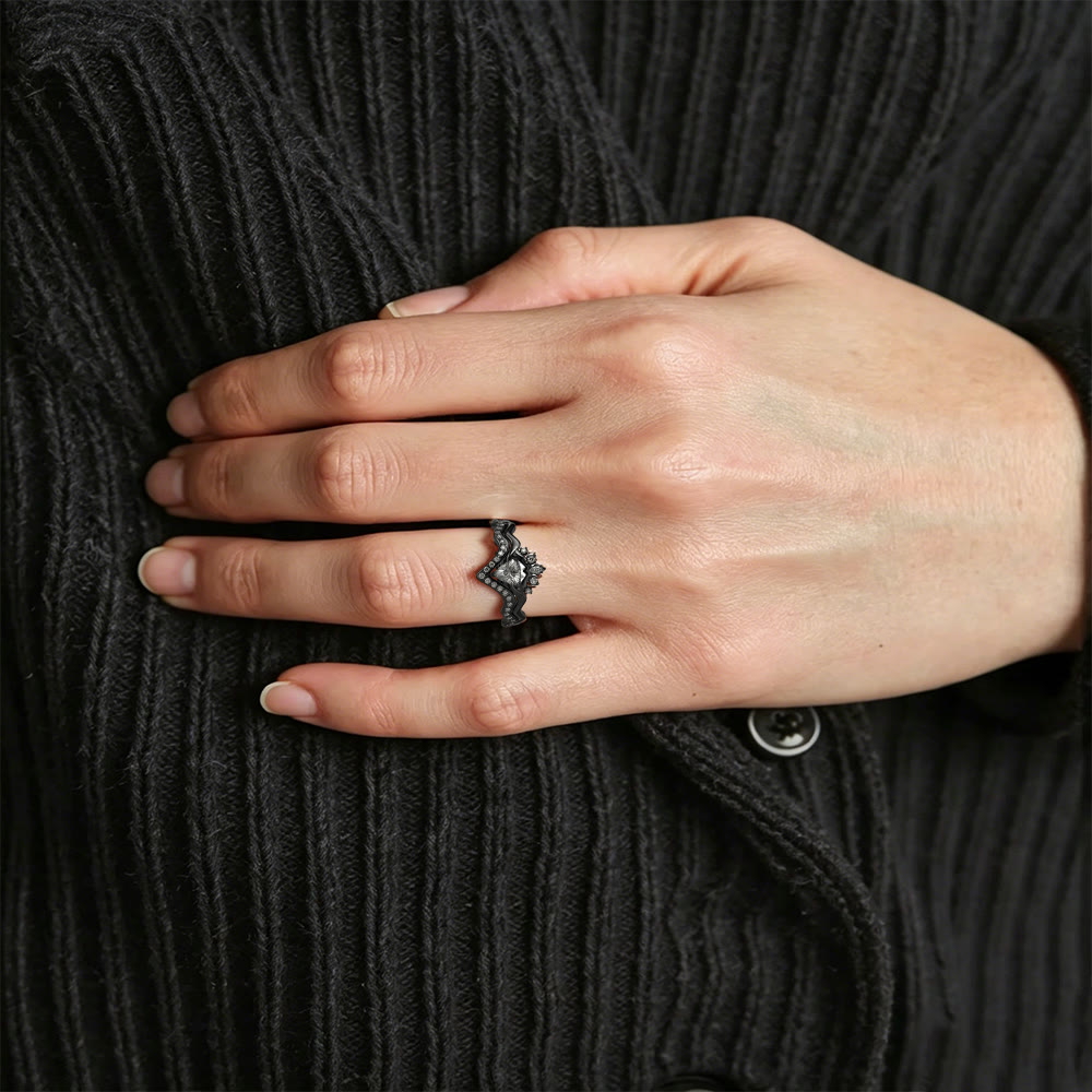 WorldNorse Shadow Crown Ring Set - image 1