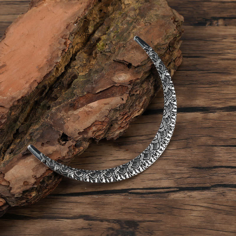 WorldNorse Endless Knot Crescent Hairpin - image 6