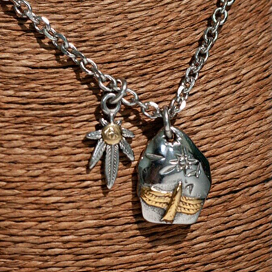 FREE Today: Flying Eagle Double Leaf Pendant Amulet Necklace - image 10