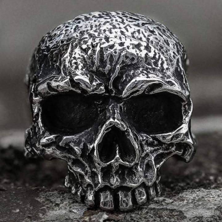 FREE Today: Vintage Rugged Stainless Steel Skull Ring - US 13 - image 0