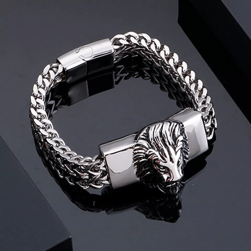 WorldNorse 316L Stainless Steel Lion Head Bracelet