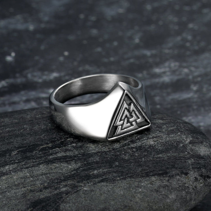 WorldNorse Triangle Viking Myth Valknut Signet Ring