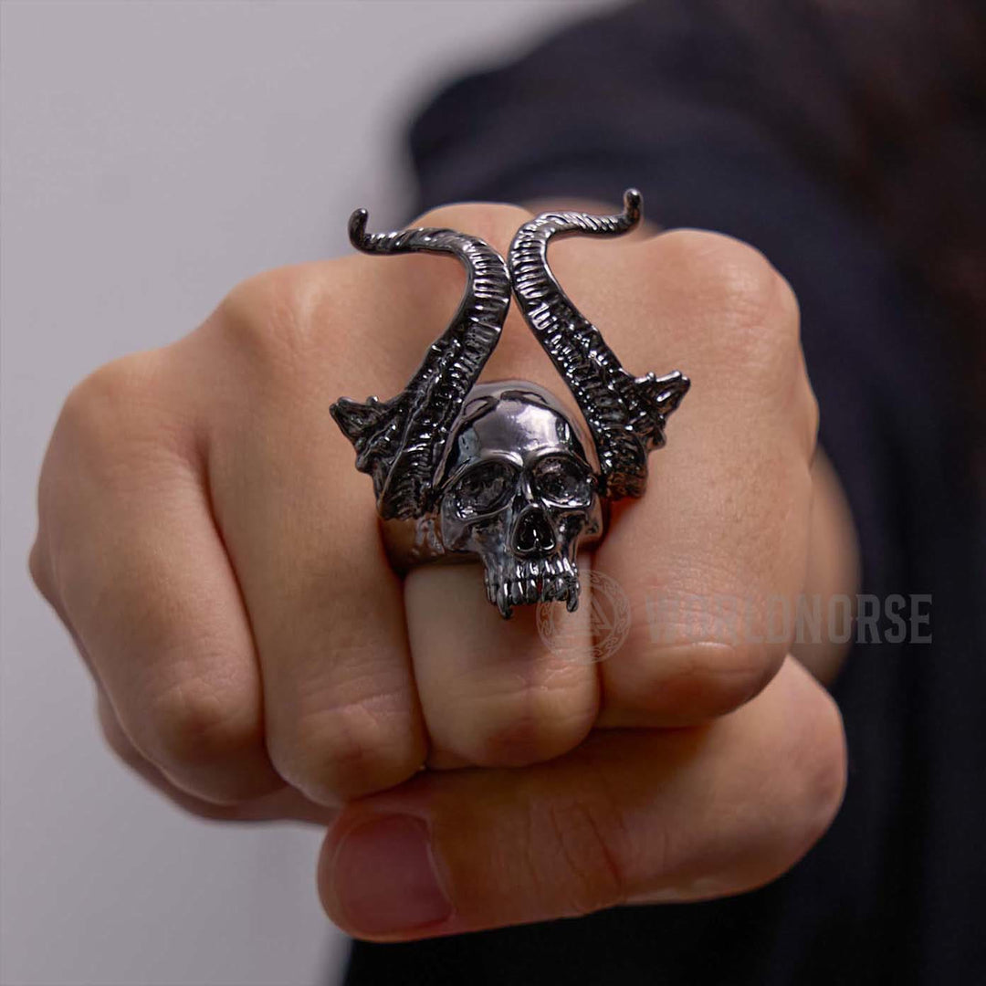 WorldNorse Devil Horns Black Skull Ring