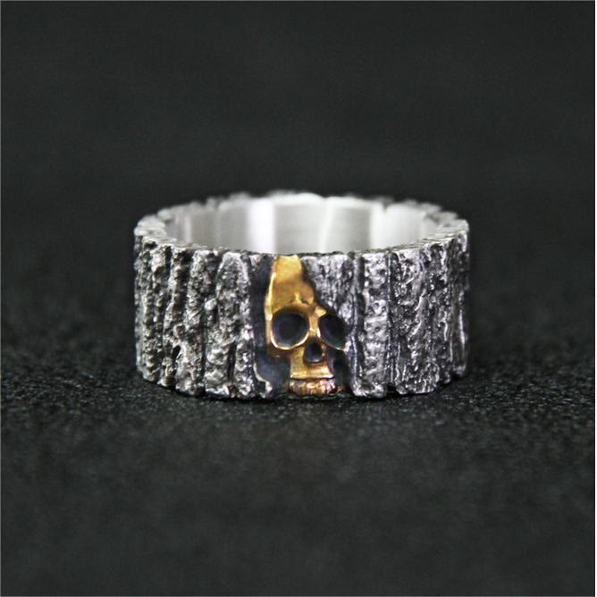 FREE Today: Immortality Skull Engraved Ring