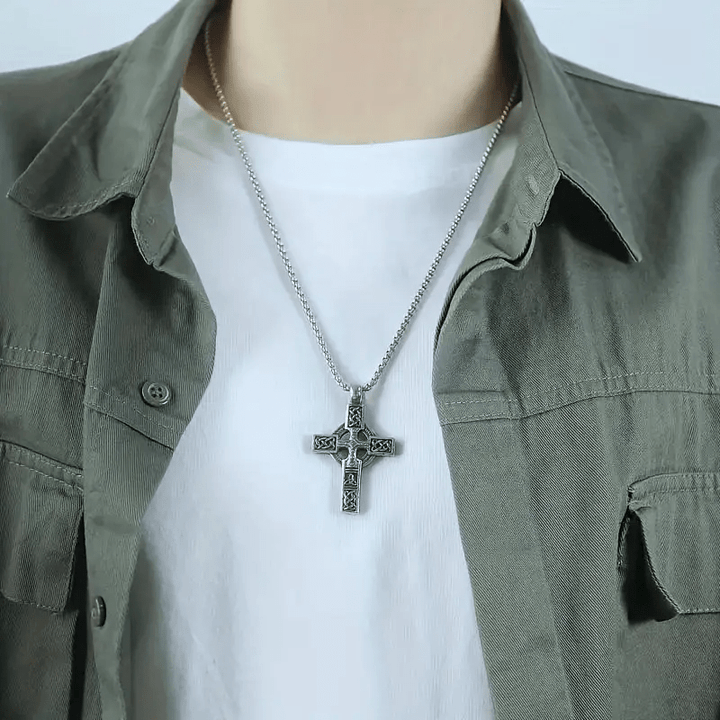 WorldNorse Celtic Knot Triquetra Cross Necklace