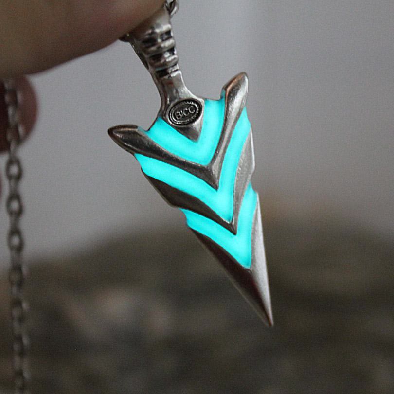 Flash Sale - WorldNorse Glow In The Dark Arrowhead Necklace