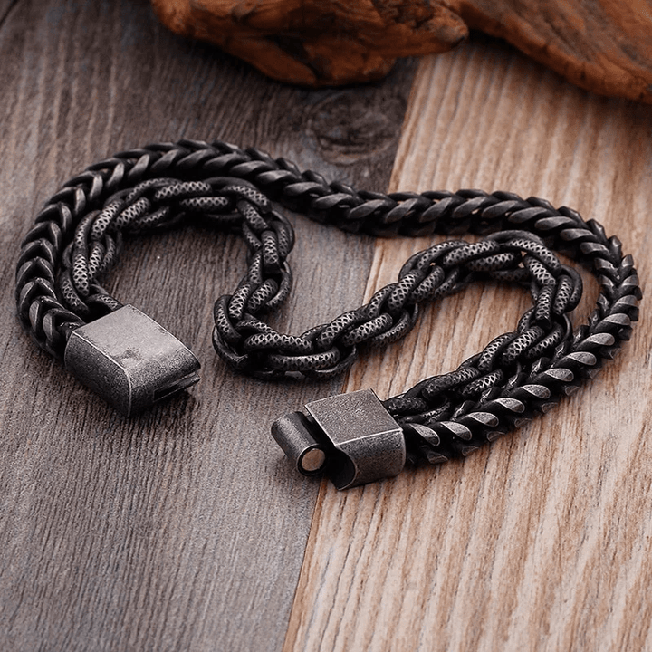 WorldNorse Heavy Chain Link Stainless Steel Bracelet