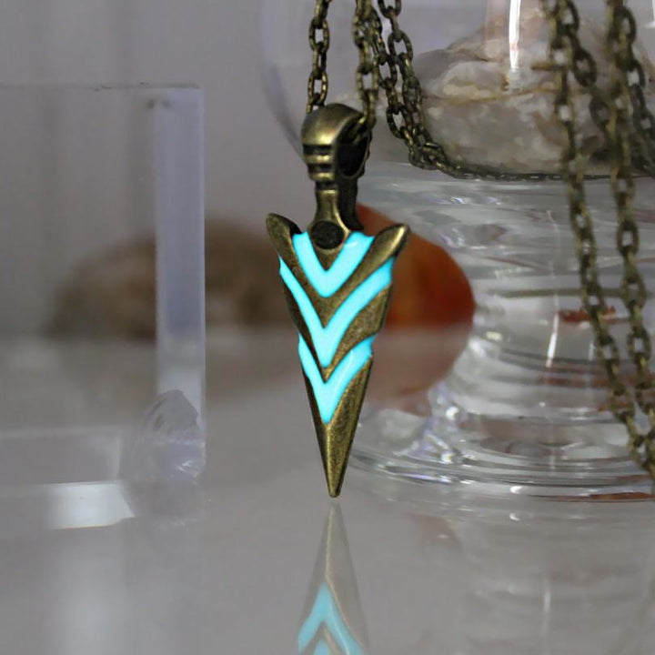 Flash Sale - WorldNorse Glow In The Dark Arrowhead Necklace