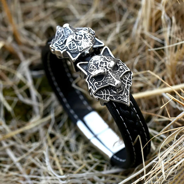 WorldNorse Double Wolf Head Leather Bracelet