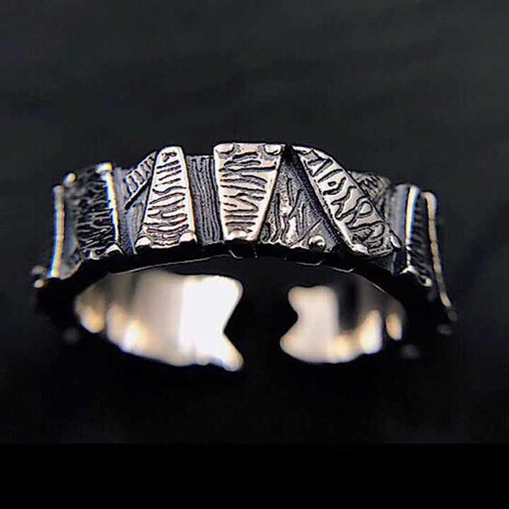 WorldNorse Scar Shape Texture Ring