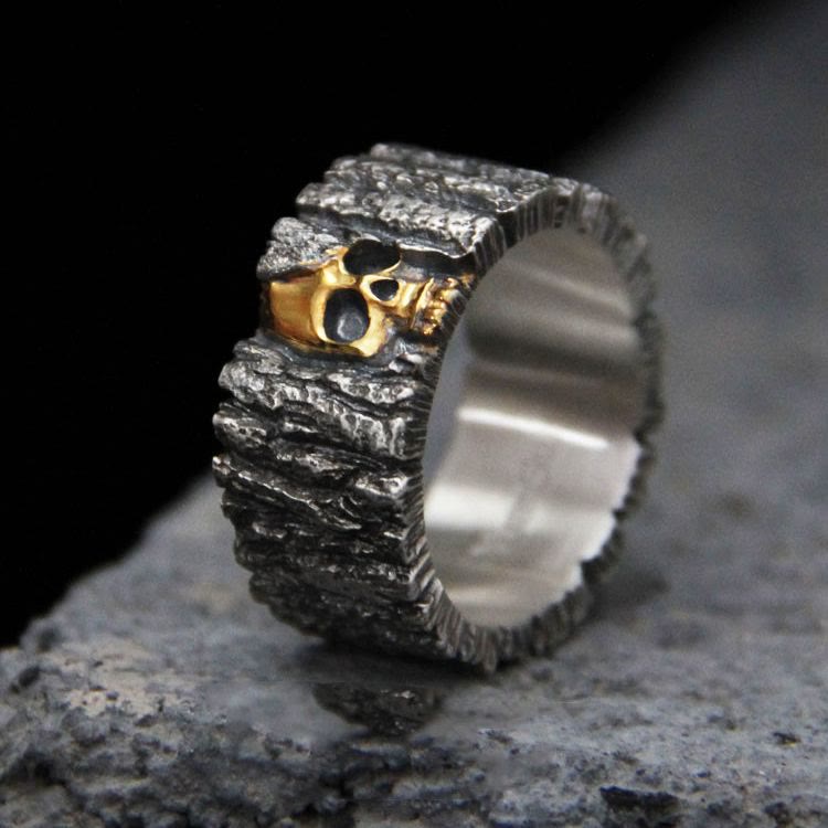 FREE Today: Immortality Skull Engraved Ring