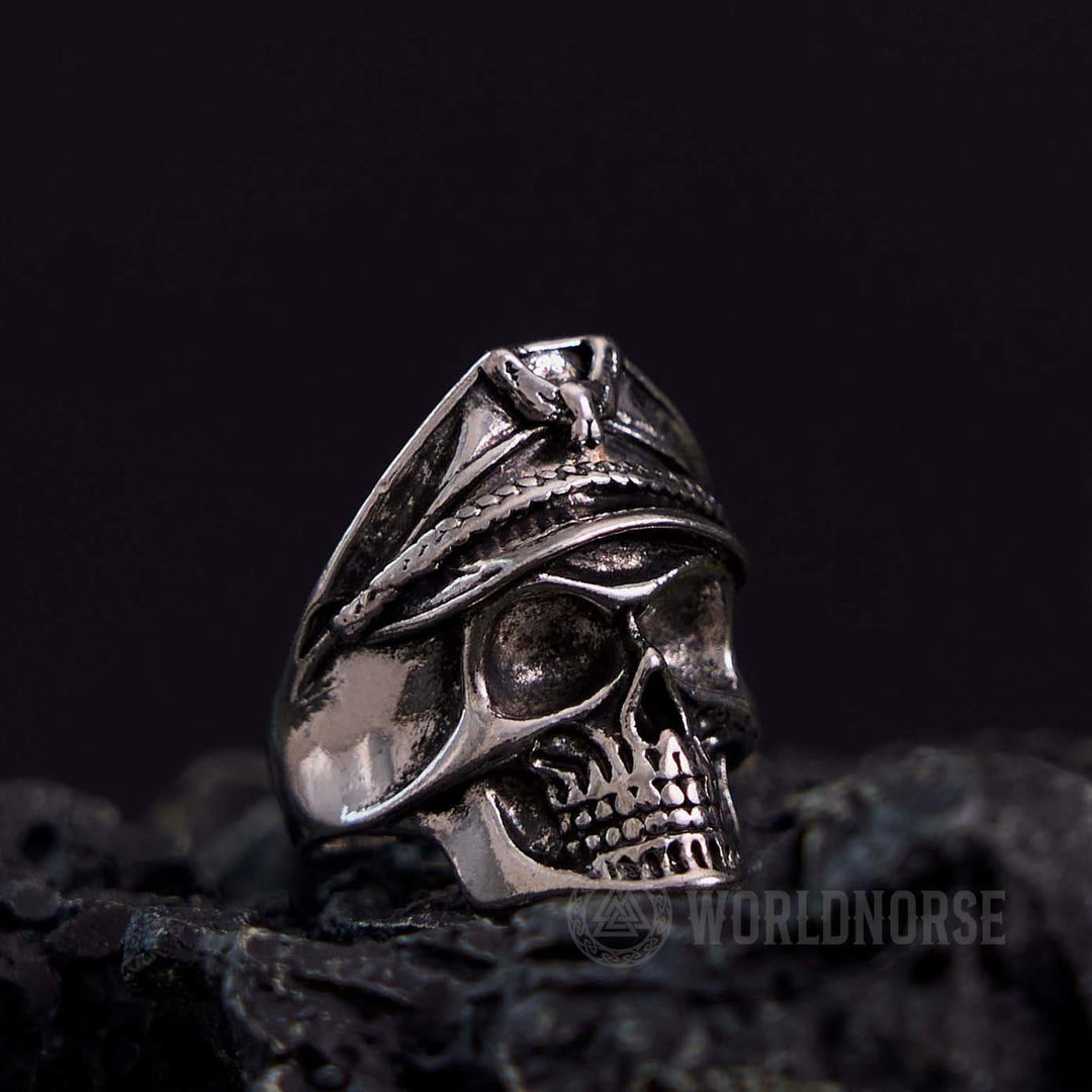 WorldNorse Eagle Cap Punk Skull Ring