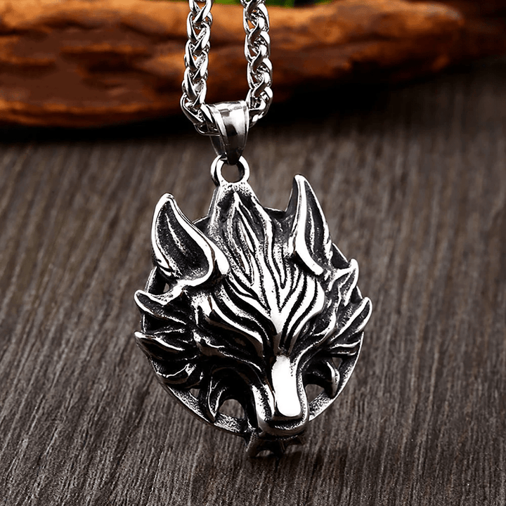 WorldNorse Ferocious Wolf Head Necklace