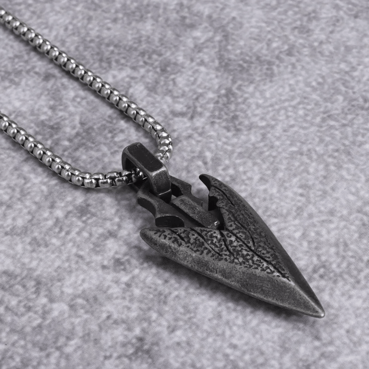 WorldNorse Vintage Weapon Spearhead Guide Your Necklace