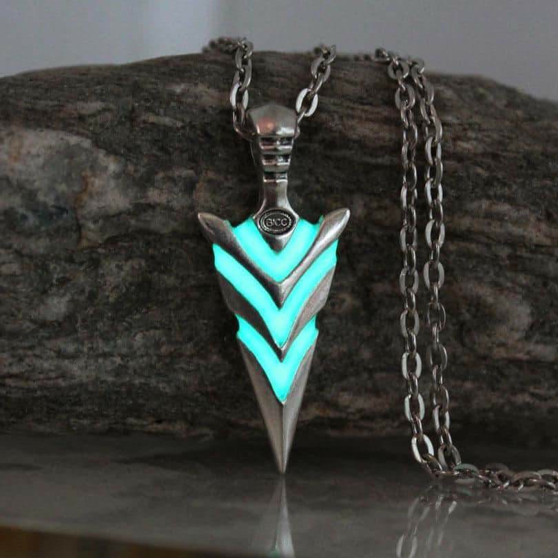 Flash Sale - WorldNorse Glow In The Dark Arrowhead Necklace