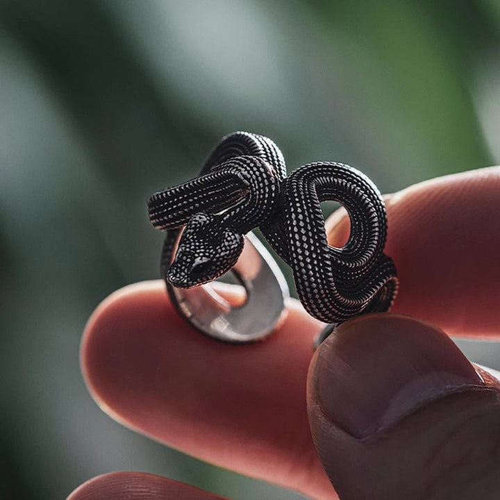 WorldNorse Unleash Your Fierce Side Twisted Viper Ring