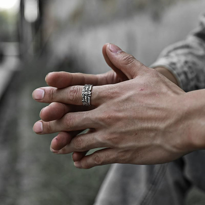 WorldNorse Men Vintage Gluttonous Divine Beast Ring