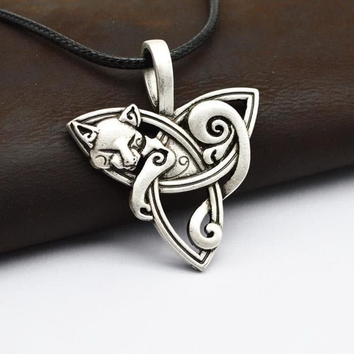 WorldNorse Celtic Cat On Triquetra Stainless Steel Necklace