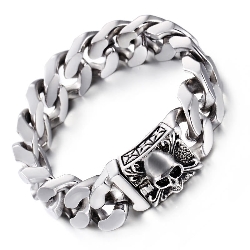 WorldNorse Skull Clasp Cuban Bracelet