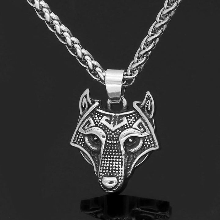 WorldNorse Viking Wolf Head King Necklace