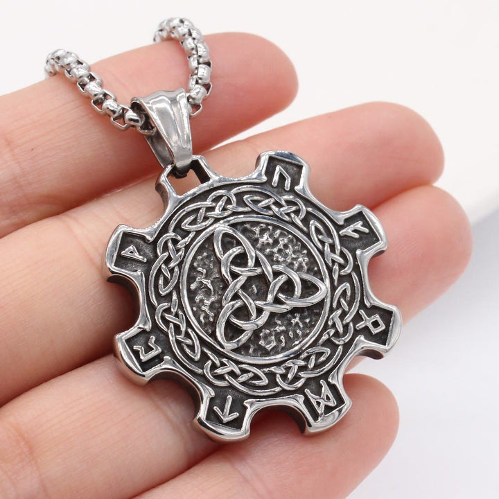 WorldNorse Valknut Celtic Knot Triad Rune Gear Wheel Necklace