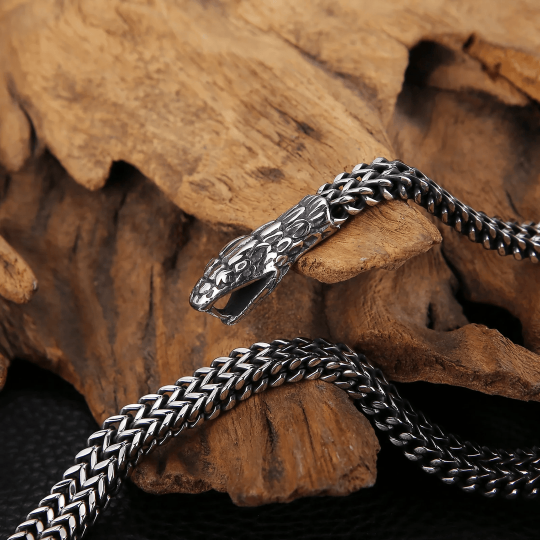 WorldNorse Double Snake Head Animal Necklace