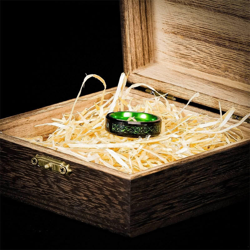 WorldNorse Viking Style Alloy Ring - Green - US 14 - image 9
