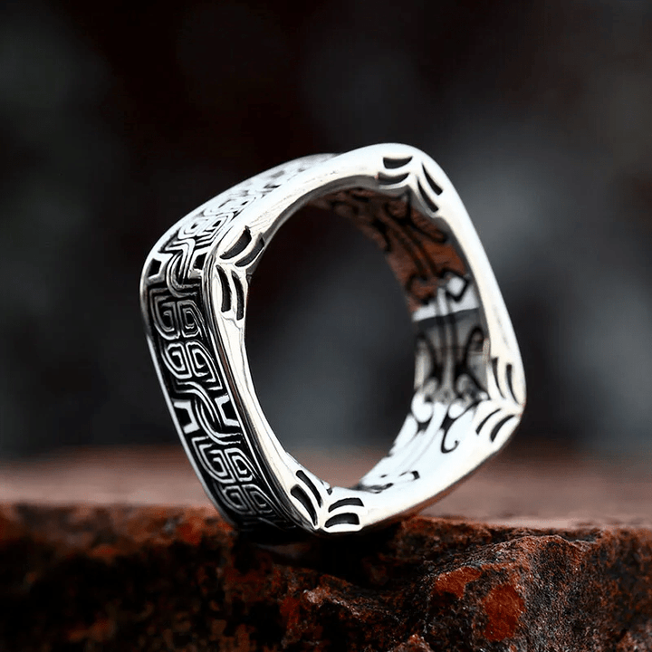 WorldNorse Vintage Viking Celtic Knot Square Ring