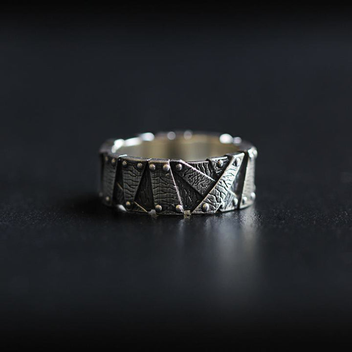 WorldNorse Scar Shape Texture Ring