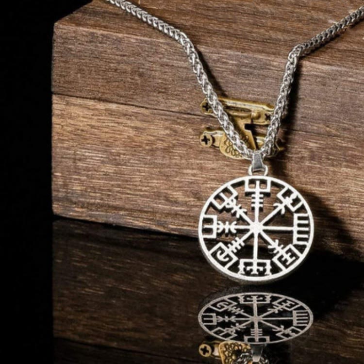 WorldNorse Classic Vegvisir Compass Viking Necklace