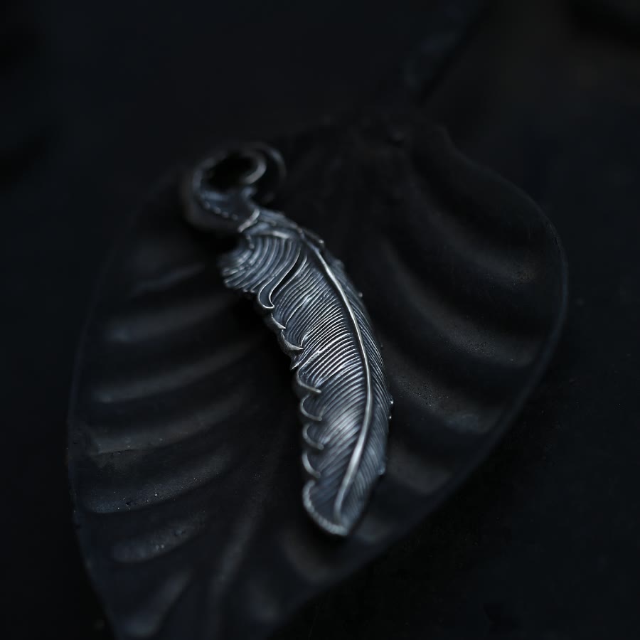 WorldNorse 999 Sterling Silver Feather Necklace